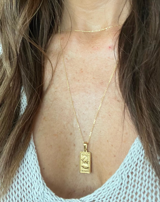 Vintage Italian Venus 1990 Gold Rectangle Pendant